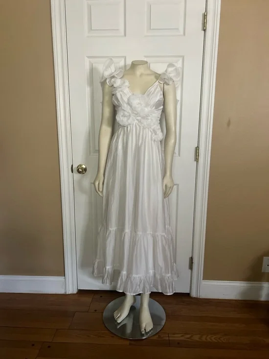 Petal & Pup White Floral-Accent Maxi Dress - Women - Picture 7 of 14